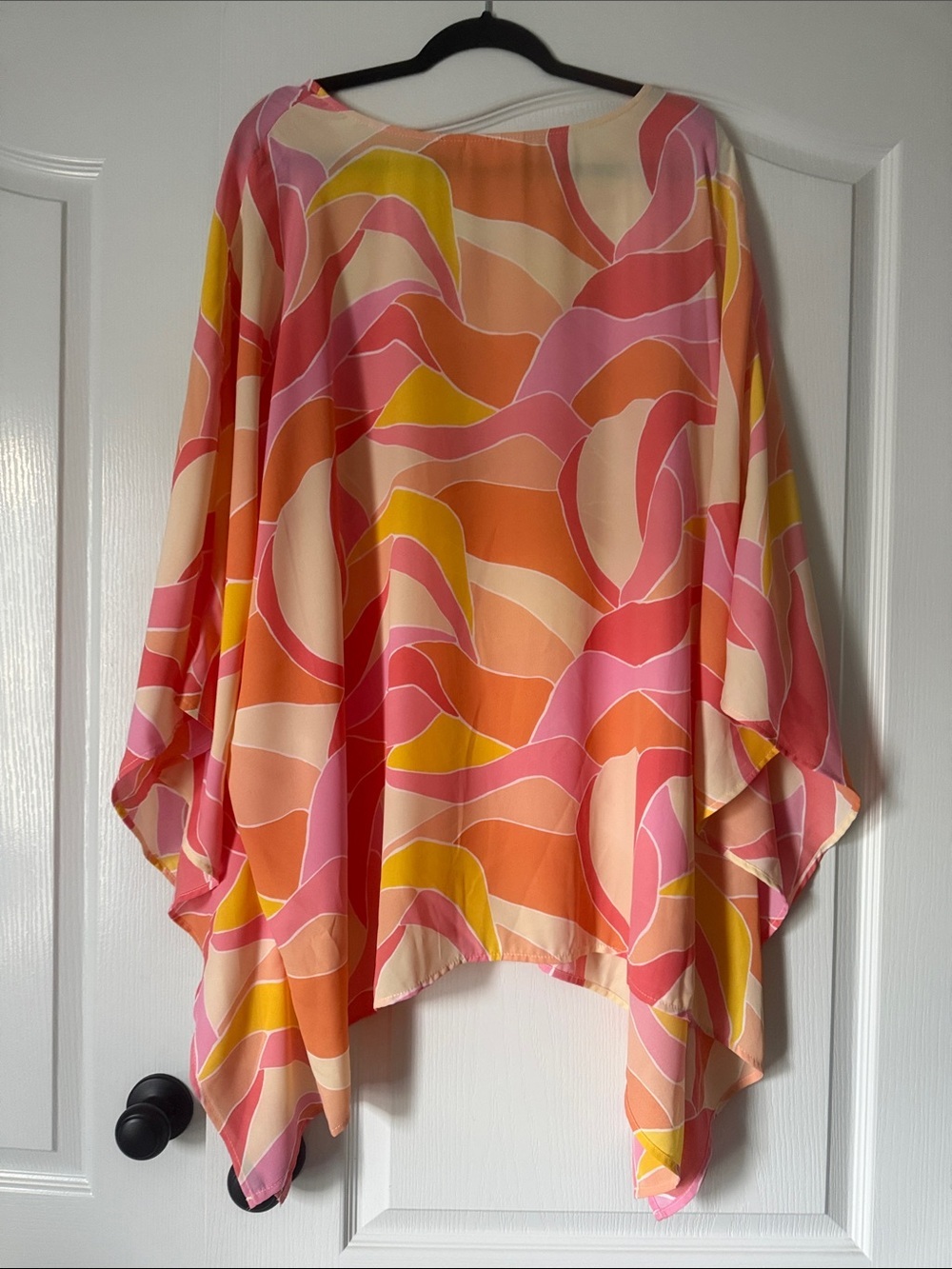 Belle by Kim Gravel Pink Orange Yellow Wave-Print Poncho Size 4X - Picture 2 of 3